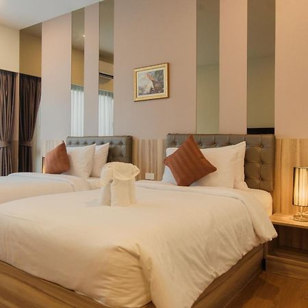 Sukruethai Hotel Chiang Mai - โรงแรมสุขฤทัย เชียงใหม่ Exteriör bild