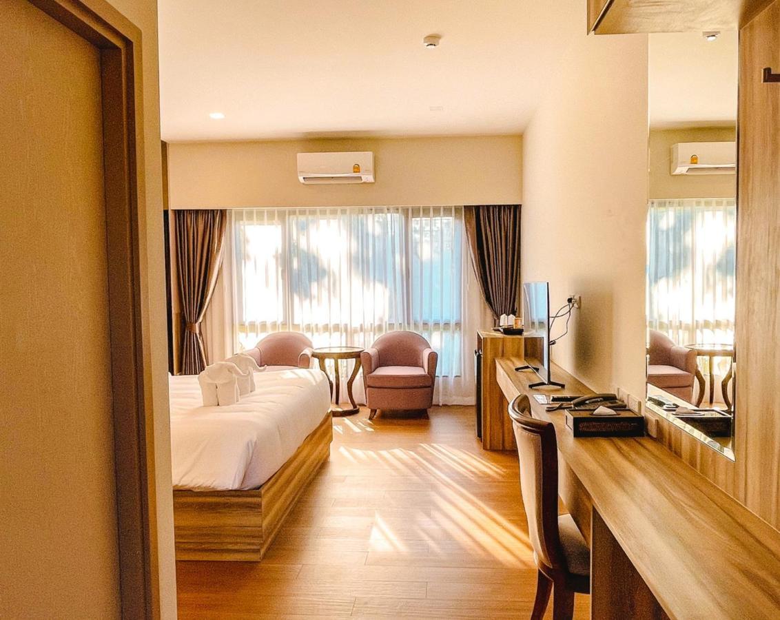 Sukruethai Hotel Chiang Mai - โรงแรมสุขฤทัย เชียงใหม่ Exteriör bild