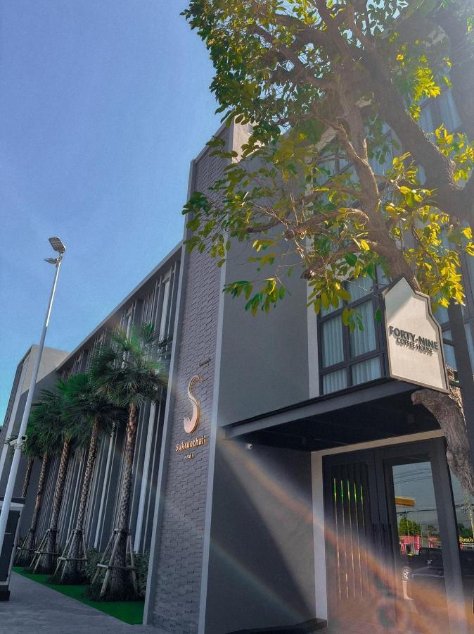 Sukruethai Hotel Chiang Mai - โรงแรมสุขฤทัย เชียงใหม่ Exteriör bild