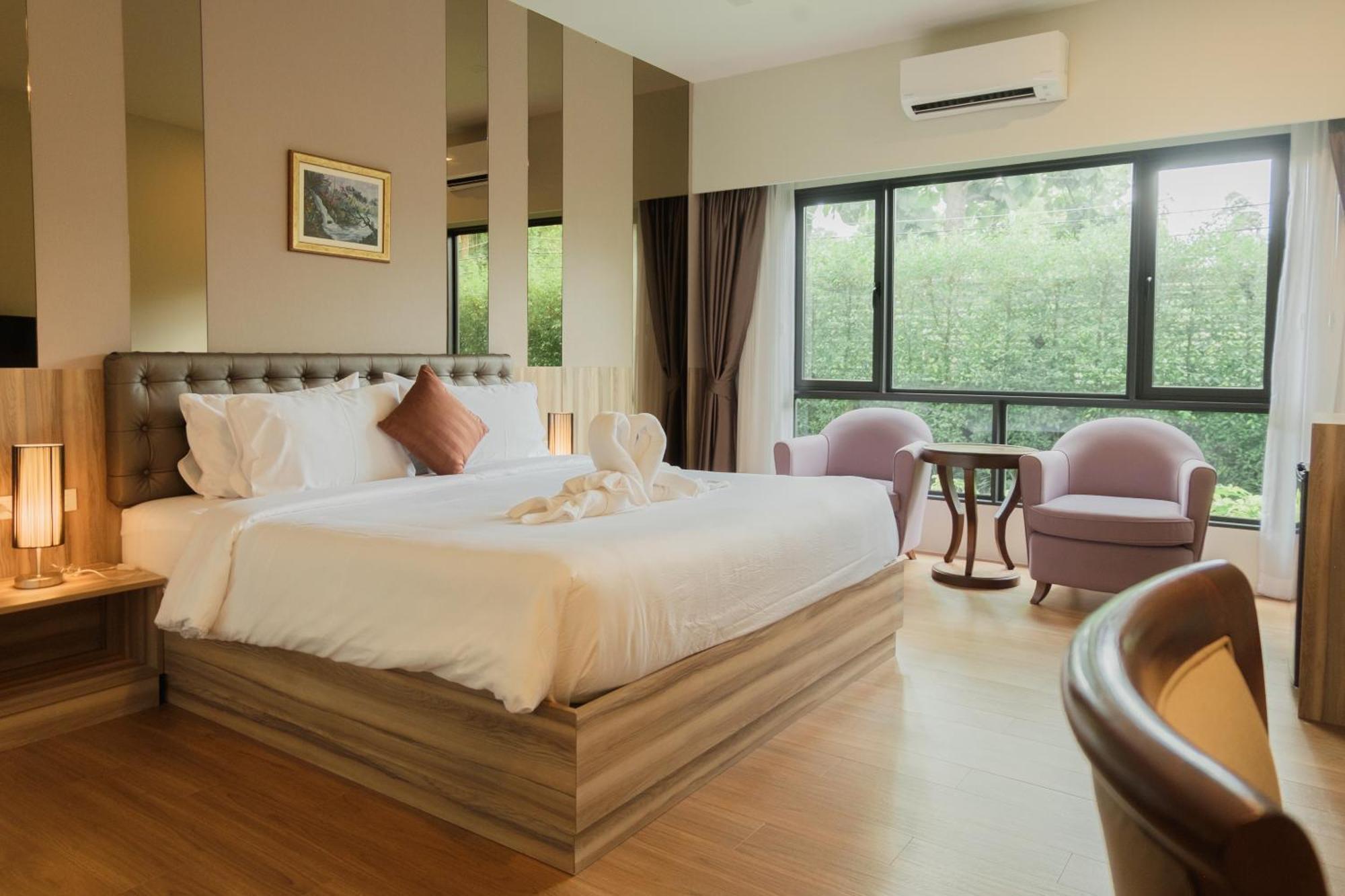 Sukruethai Hotel Chiang Mai - โรงแรมสุขฤทัย เชียงใหม่ Exteriör bild